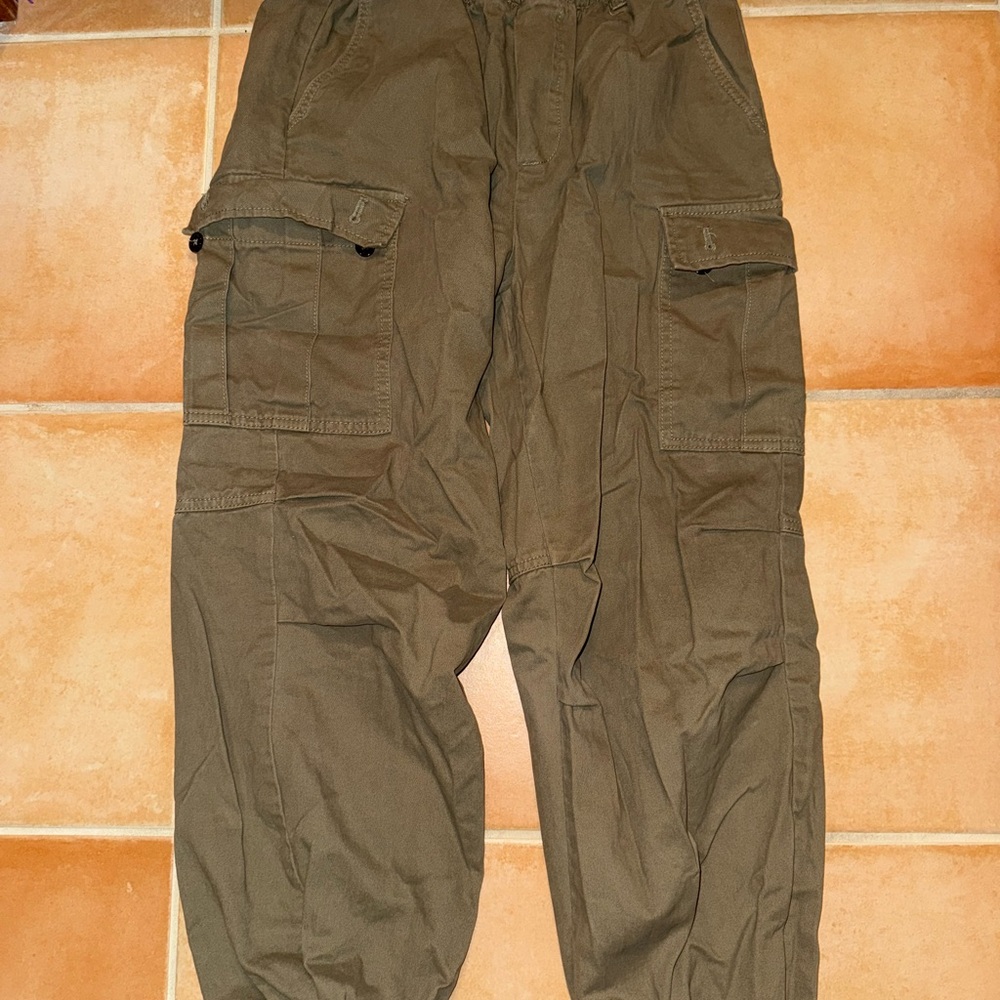 Forever 21 Khaki Cargo Pants